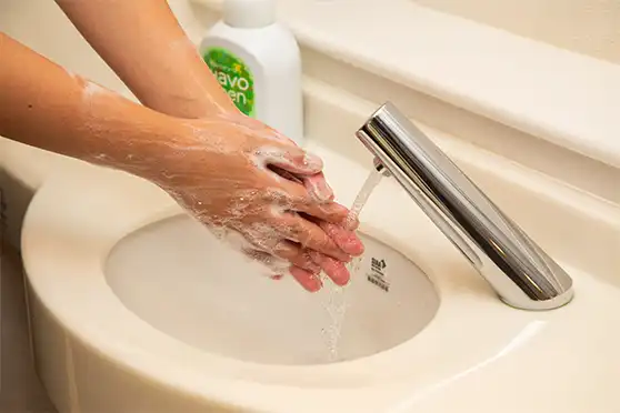 「手指消毒」の写真